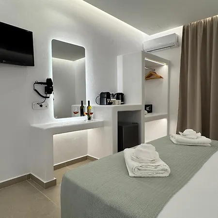 Hotel Theofanis 3*