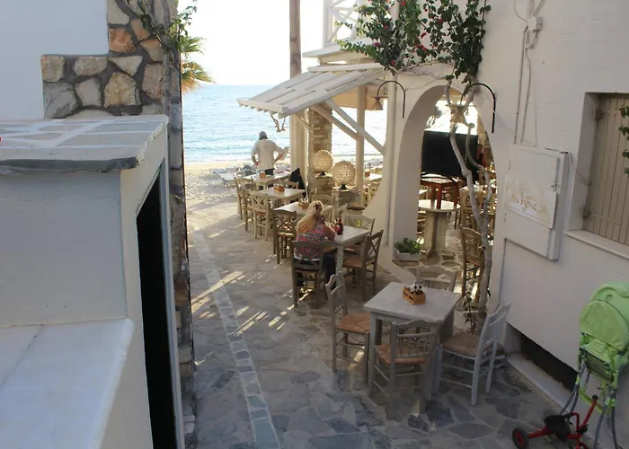 호텔 Theofanis Agia Anna (Naxos)