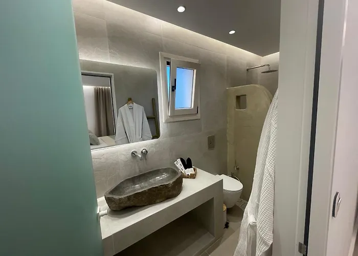 Theofanis 3* Agia Anna (Naxos)